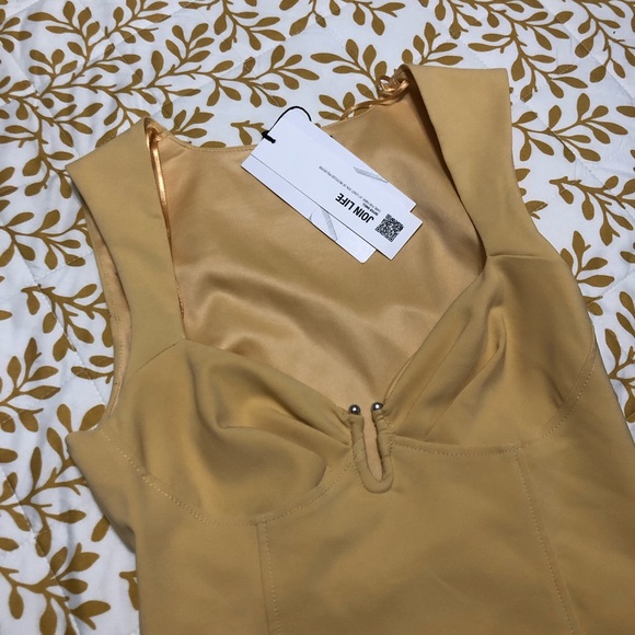Zara V-neck Bodysuit - Picture 5 of 10